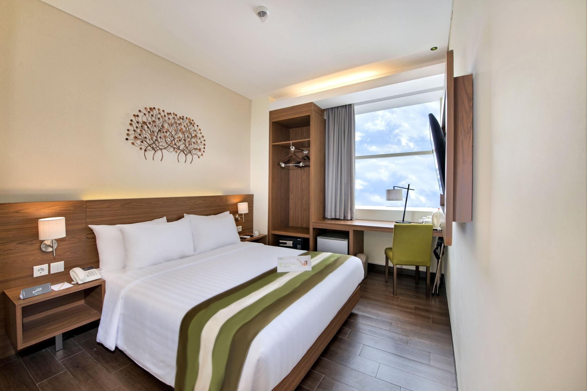 Grand Whiz Poins Simatupang 4* Jakarta